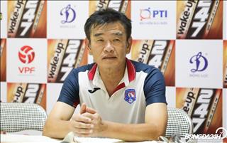 Mạc Hồng Quân hay Nghiêm Xuân Tú sẽ giúp thầy Park có thêm nhiều lựa chọn