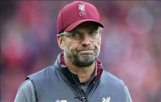 ‘Liverpool mùa tới khó lòng cạnh tranh danh hiệu!’