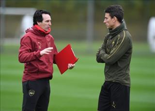 Khủng hoảng hàng thủ Arsenal còn nhận thêm 2 tin buồn