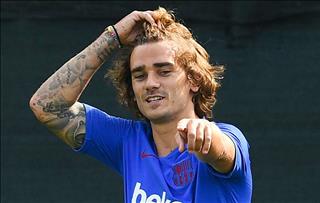 HLV Barca tin tưởng Griezmann sẽ sớm ăn ý với Messi và Suarez