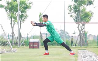 ẢNH: Bộ đôi thủ môn U22 Việt Nam sẵn sàng cạnh tranh vị trí với Bùi Tiến Dũng