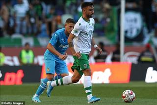 Chuẩn bị sang MU, Bruno Fernandes khóc lóc thảm thiết