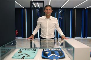 Inter Milan cho ra mắt thêm một tân binh