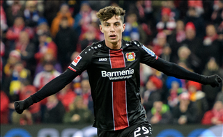 Mục tiêu của MU và Arsenal được ủng hộ giành Quả bóng vàng