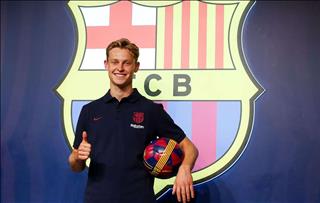 De Jong: ‘Thần tượng Messi giờ sẽ là đồng đội của tôi’