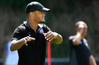 Thêm một cựu sao Man City tái ngộ Kompany tại Anderlecht