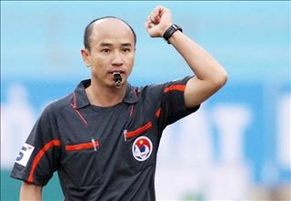 Trọng tài là chủ đề nóng ở trận HAGL vs Quảng Nam