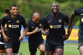 Lukaku khoe ảnh sexy đáp trả tin đồn thừa cân