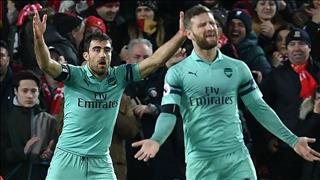 Arsenal nên gia cố hàng phòng ngự