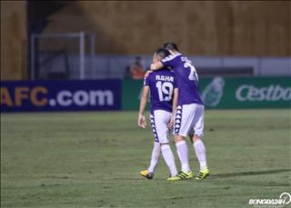 VIDEO: Siêu phẩm đá phạt như Messi của Quang Hải ở AFC Cup 2019