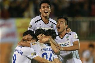 Dư âm HAGL 5-1 Hải Phòng: Cơn mưa rào giải nhiệt tại phố núi