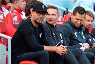 Jurgen Klopp bảo vệ hàng thủ Liverpool trước những lời chỉ trích