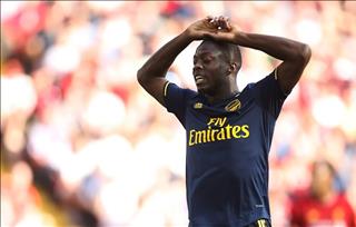 Arsenal thua cách biệt Liverpool: Hình hài mới, kết quả cũ