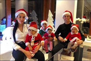 VIDEO: Những lời nhắn gửi đầy xúc động của Cristiano Ronaldo dành cho gia đình