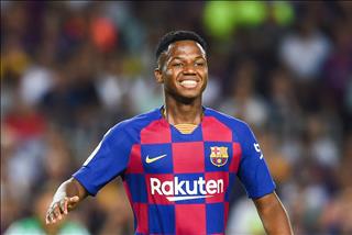 Huyền thoại Barca và đôi giày rách rưới của thần đồng Ansu Fati