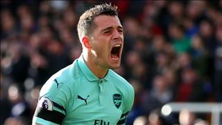 Thua ngược Barca, Xhaka chấn chỉnh các đồng đội