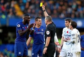 Tất tần tật những điều cần biết về VAR – Premier League 2019/20