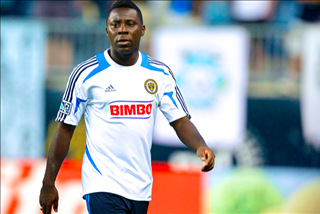 Freddy Adu: Bi kịch của cậu bé đóng vai “thiên tài” (P2)