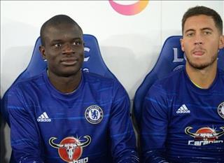 Hazard và Courtois phũ phàng với Chelsea