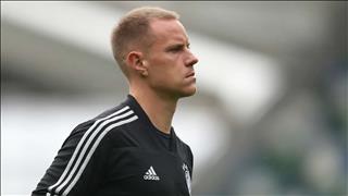 Ter Stegen không phục khi phải dự bị cho Neuer ở ĐT Đức