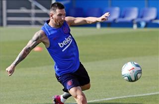 Barca xác nhận Messi CÓ THỂ ra sân giữa tuần này