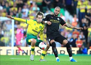 Kyle Walker sẽ phải ngồi dự bị sau màn trình diễn thảm họa trước Norwich