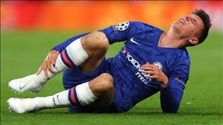 Thua sốc Valencia, Chelsea còn đón tin dữ từ trụ cột