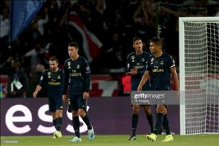 Thảm bại trước PSG, Real Madrid chạm cột mốc đen tối sau 16 năm
