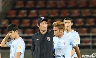 Trước thềm đại chiến, HLV Nishino lảng tránh nhắc đến ĐT Việt Nam