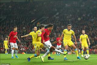 Fan MU chán không buồn xem đội nhà đá Europa League
