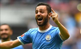 Bernardo Silva buông lời thách thức Bruno Fernandes