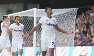 "Bom tấn" West Ham buông lời thách thức MU