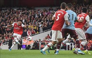 Arsenal thắng nhọc Aston Villa: Vẫn phải gọi tên ‘Siêu anh hùng’