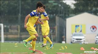 ẢNH: ĐT U22 Việt Nam bối rối với bài tập mới trong ngày thiếu thầy Park