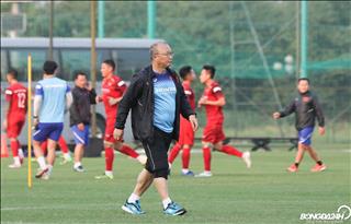 ẢNH: ĐT Việt Nam tập luyện sớm sau trận đấu tập thua U22 Việt Nam