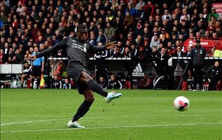 Người hùng Wijnaldum chỉ ra sự tiến bộ rõ rệt của Liverpool