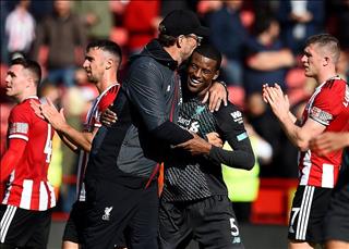 Liverpool thắng nhọc tân binh: Thêm một lần, Klopp phải cảm ơn Chúa