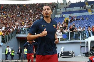 “Giáo sư” Smalling thề không quay về Old Trafford