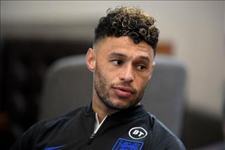Chamberlain đánh giá cao De Bruyne và bộ đôi tiền vệ của Chelsea