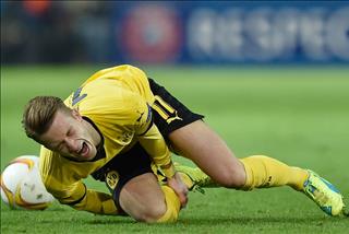 Những cầu thủ từng bị chấn thương dây chằng đầu gối hành hạ