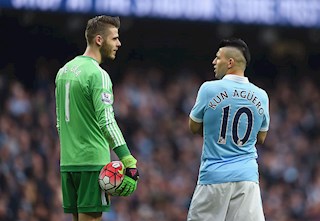 Đụng độ đường phố, De Gea giơ “ngón tay thối” tặng Aguero