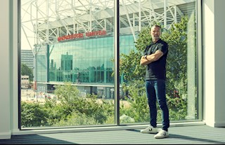 Ryan Giggs: Bạn càng có tuổi, bóng đá càng giống một ma trận