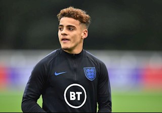 Hector Bellerin liên tiếp gây thất vọng, Arteta chốt người thay thế
