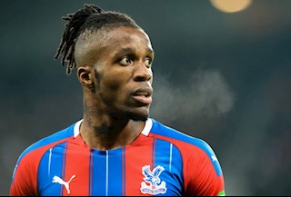 Cầu cứu siêu cò, Wilfried Zaha quyết tới Chelsea
