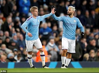 Man City 4-1 Port Vale: Dàn gà nhà phô diễn năng lực