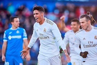 Real Madrid đánh bại Getafe: Varane thế vai Ramos hoàn hảo