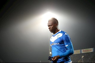 Mario Balotelli và câu chuyện về nhà kiểu Serie A