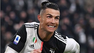 Ghi hat-trick, Ronaldo mở hàng 2020 bằng những kỷ lục siêu ấn tượng