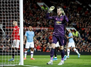 MU thảm bại trận derby: Thụt lùi quá xa so với chuẩn mực tối thiểu