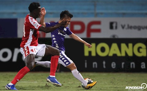 Ngoại binh TP HCM tố Quang Hải ăn vạ kiếm penalty